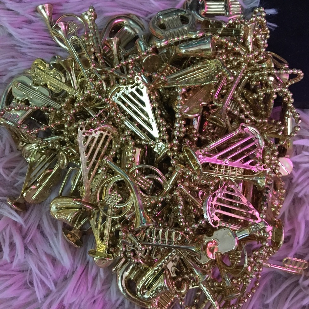 Gold Musical Instrument Charms - Picture 1 of 1